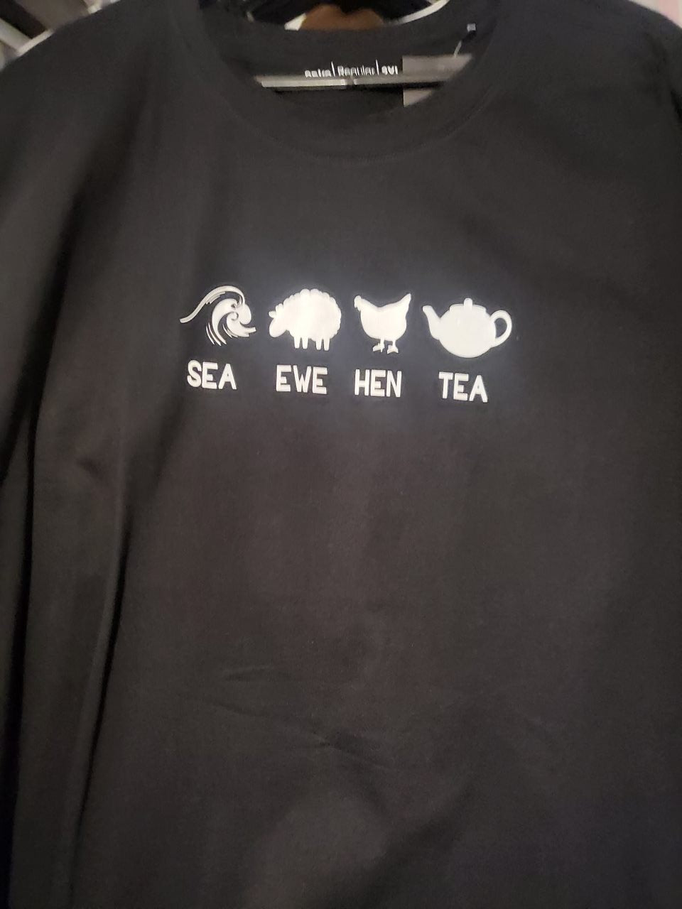 SEA EWE HEN TEA